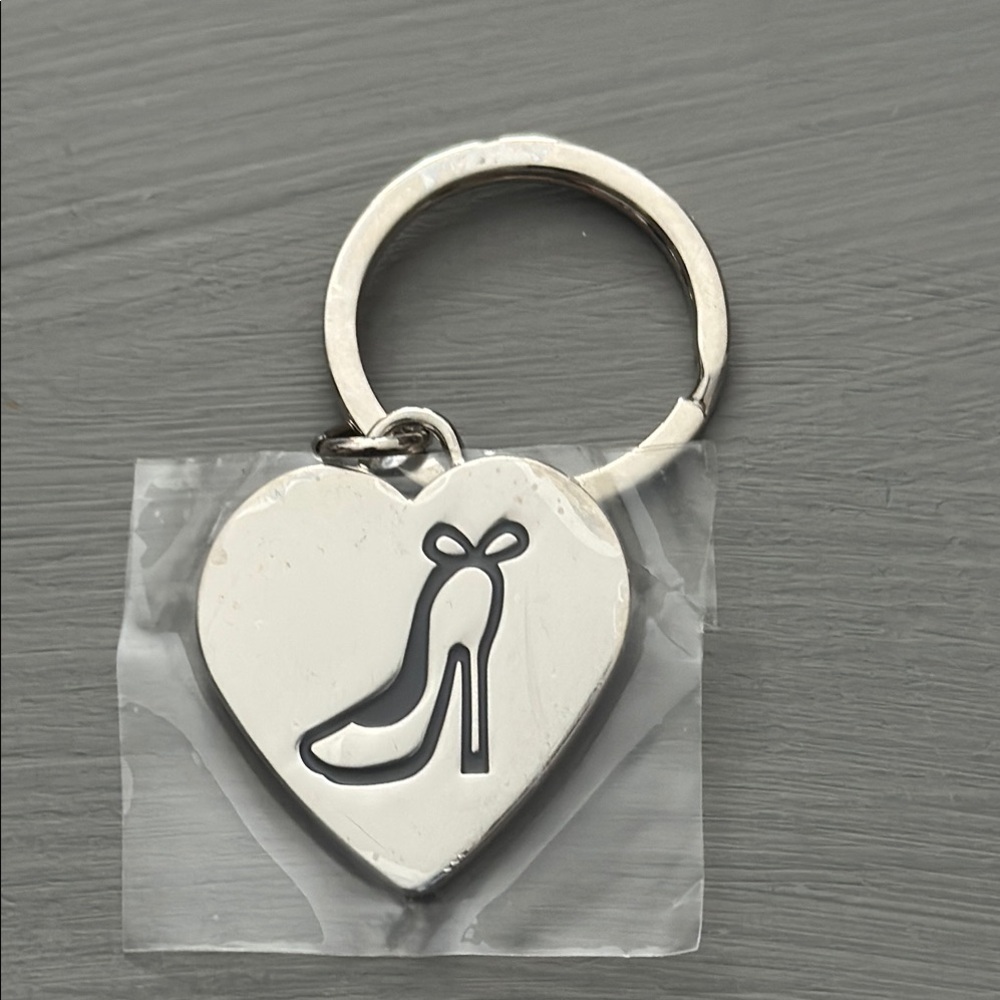 New Double-Sided Heart-Shaped Silver Keychain with Shoe Design